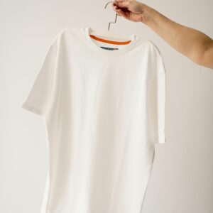 Camiseta con bordado